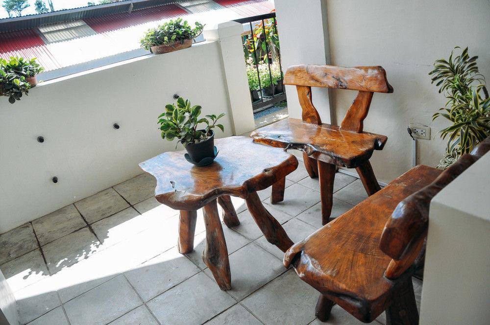 Lazea Tagaytay Inn Tagaytay City Екстер'єр фото